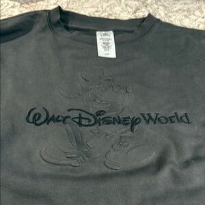 Disney Gray T-Shirt Short Sleeve Mickey Design